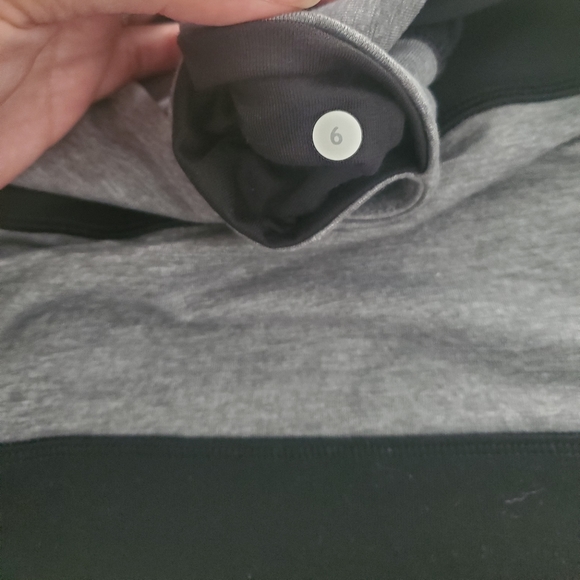 Lululemon Yoga Over Skirt Heathered Grey/Black - Picture 4 of 7